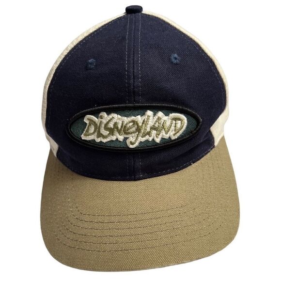 Disneyland Snapback Hat    - Picture 1 of 6